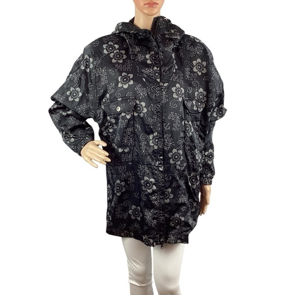 Vintage NILS Ski Jacket Size 8 Black Floral - Picture 1 of 8